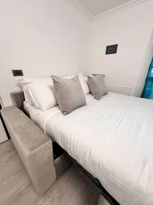 Mezzo Experience Holiday Home Eur Rome Buitenkant foto